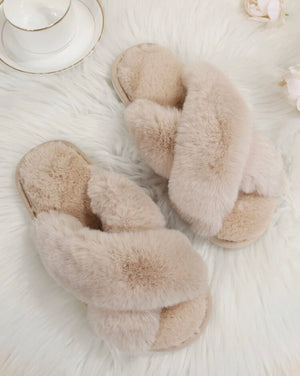 Lila Slippers In Winter White